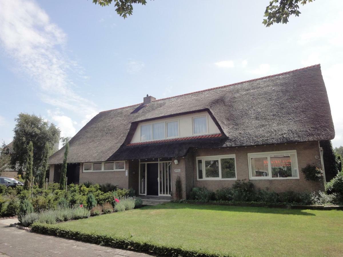 Riethove Acomodação com café da manhã Harlingen Exterior foto